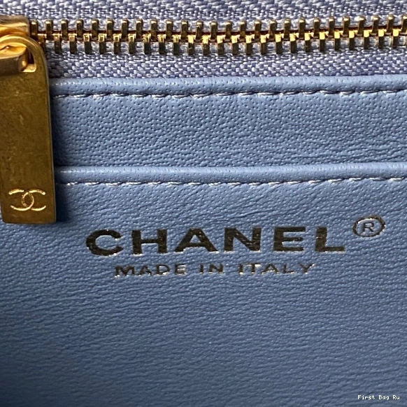 First Bag Ru FLAP CHANEL 17CM BAG 0818